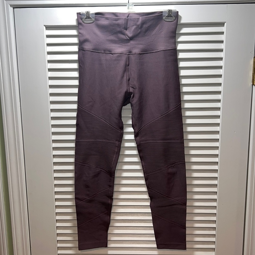 Athleta Aurora 7/8 tight